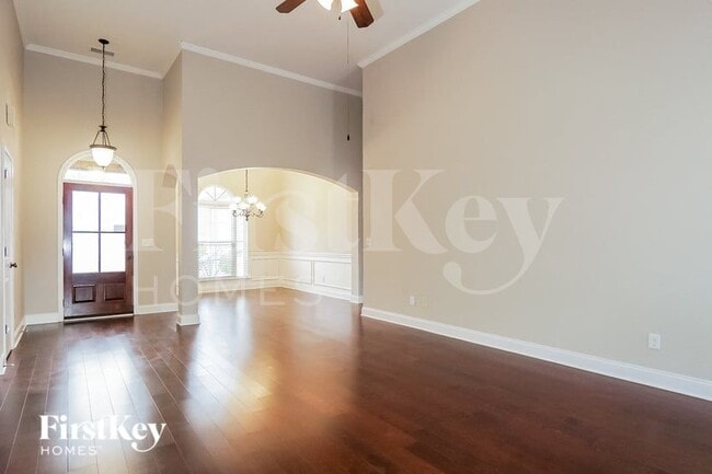 Photo - 1012 Pilgrim Ln