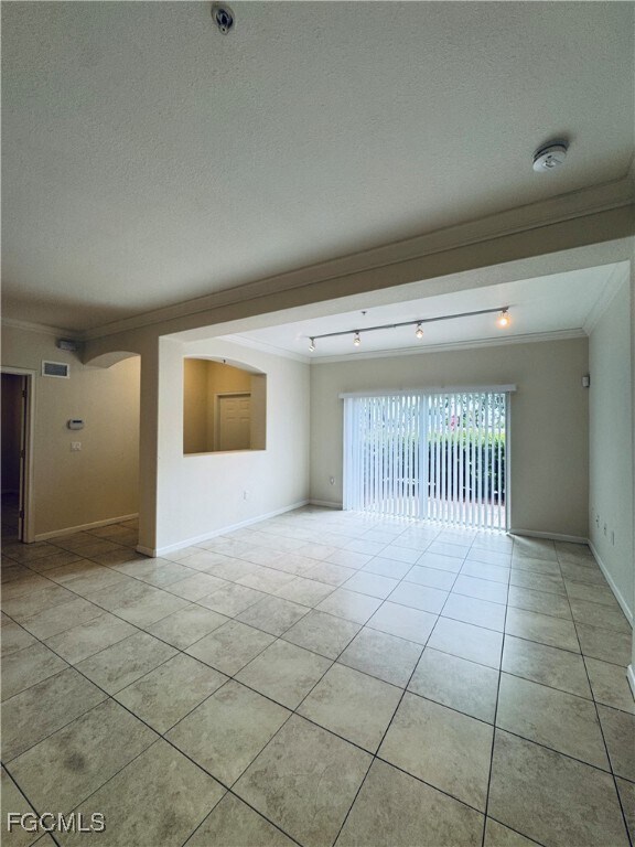 Photo - 13100 Bella Casa Cir Unit 127