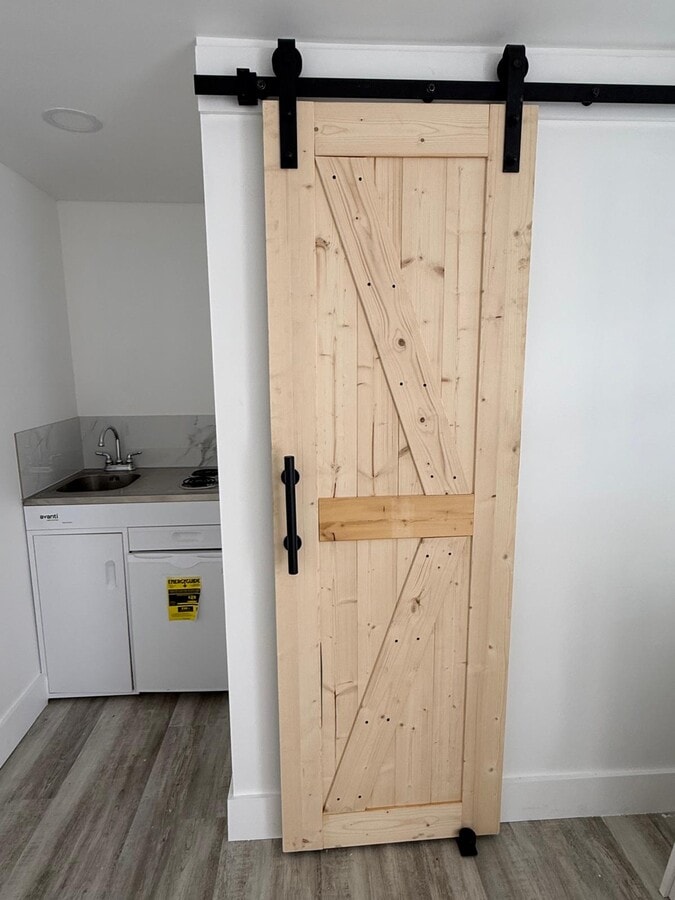 Photo - 913 NW 46th St