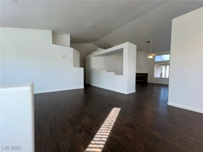 Photo - 7916 Thorne Pine Ave