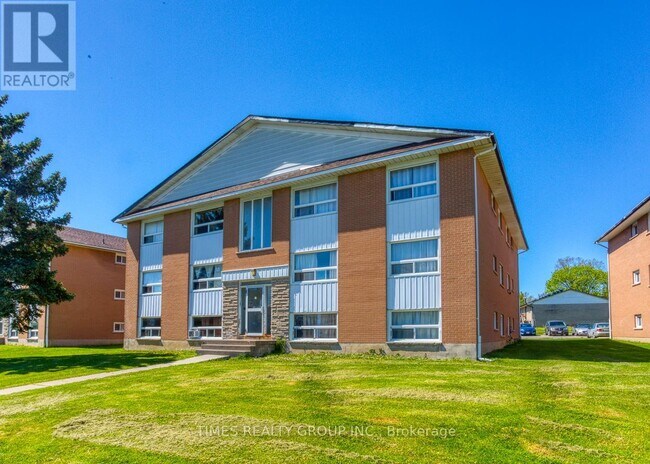 Photo - 1 Keitha Dr Unit #2