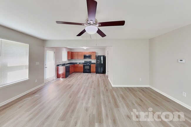 Photo - 9415 Bradstreet Commons Way