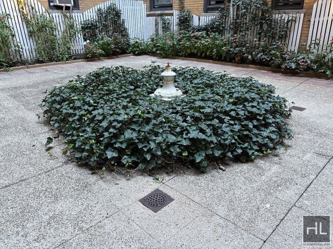 Photo - WEST 45 STREET Unit 3K