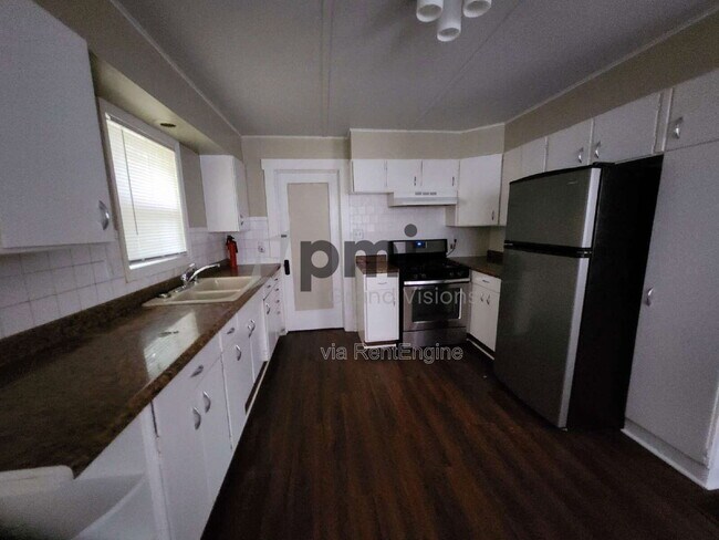 Photo - 1609 E Johns Ave