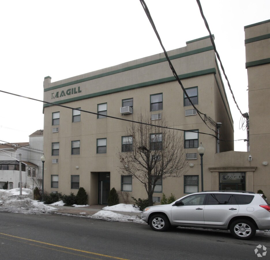 Photo - 800 East Jersey Street #469