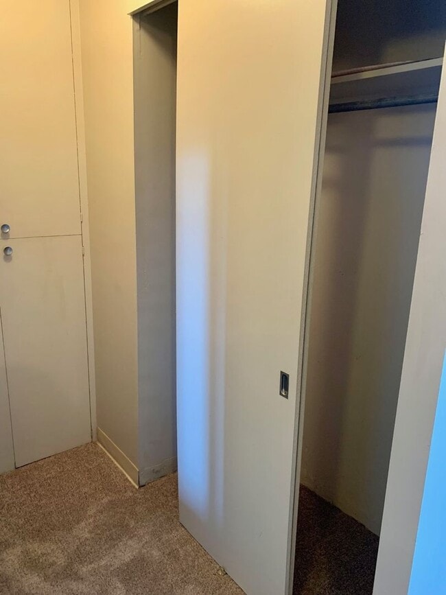 Photo - Charming Makiki Studio w/ Parking and in unit W/D $1600 AVAILABLE NOW Unit 303