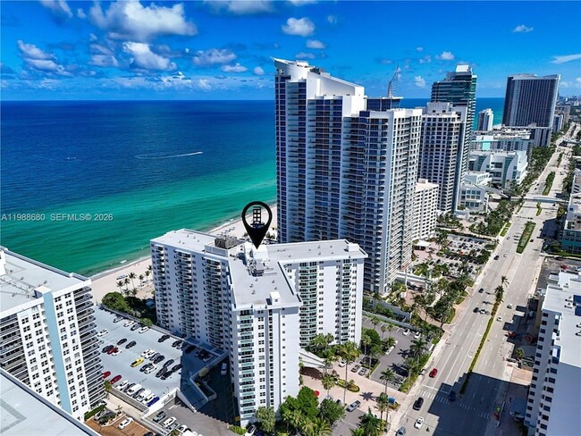 Building Photo - 3001 S Ocean Dr Unit 1107