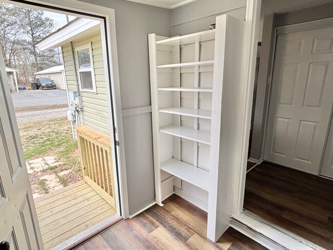 Photo - 6221 Jacksonville Cutoff Rd