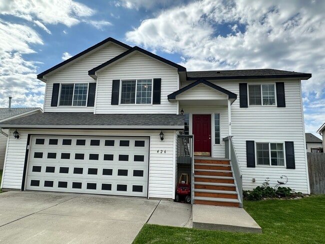 4BR/3BA Medical Lake House! - 4BR/3BA Medical Lake House!