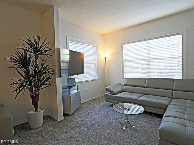 Photo - 15645 Ocean Walk Circle Unidad 116