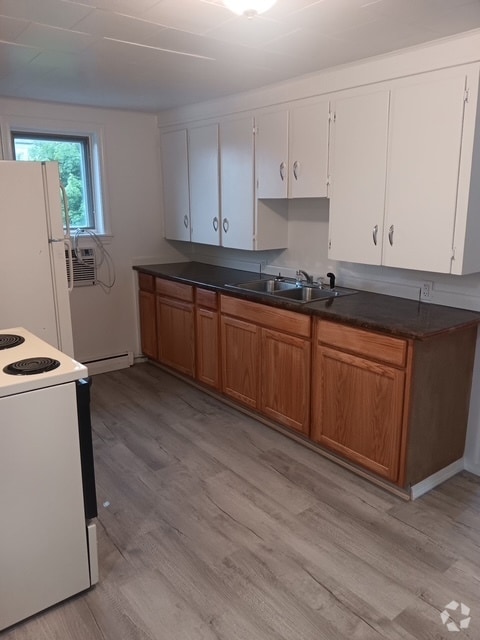 Building Photo - 110 Legion Ave Unit 1 Rental