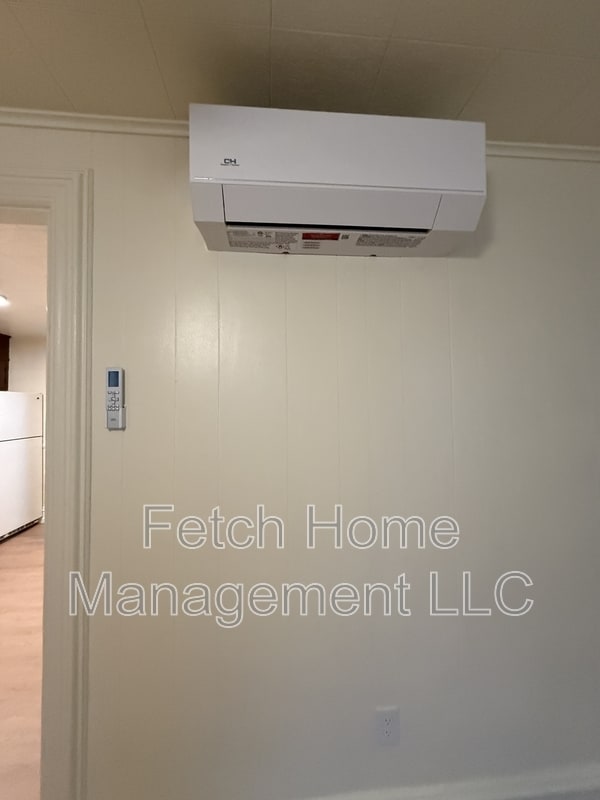 Photo - 243 Old Leacock Rd