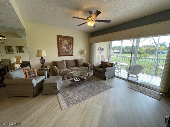 Photo - 1070 Woodshire Ln Unit E204
