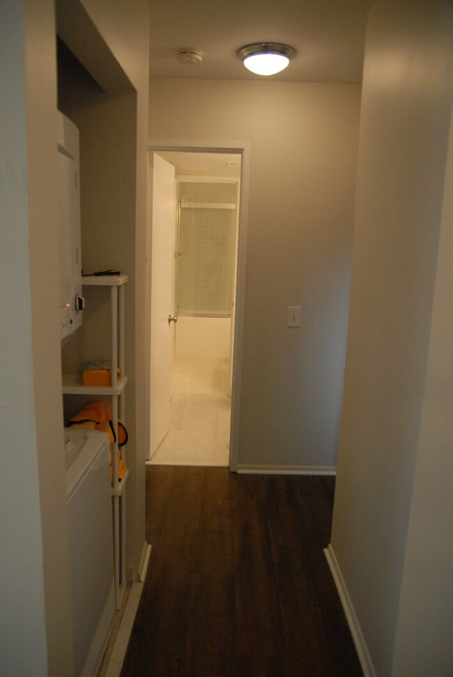 Photo - 2438 Glengyle Dr Unit 2438