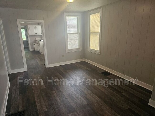 Photo - 428 Smith St