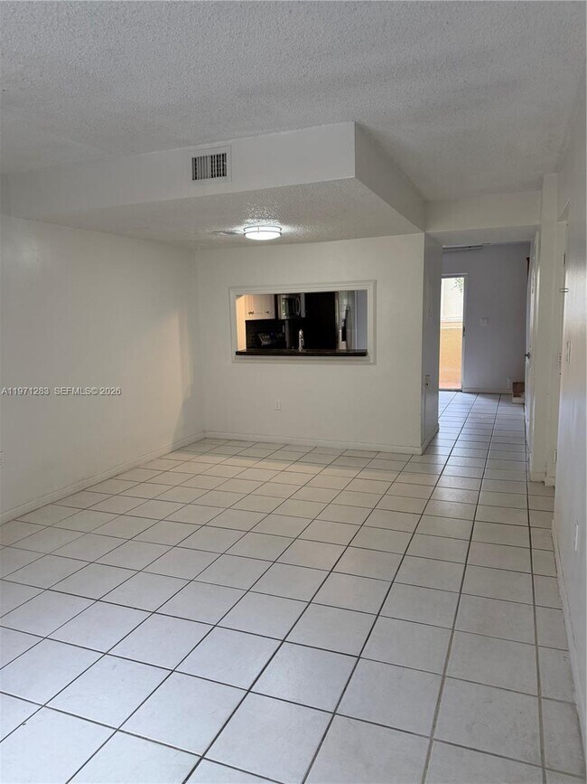 Photo - 14910 SW 82nd Terrace Unit 15-203
