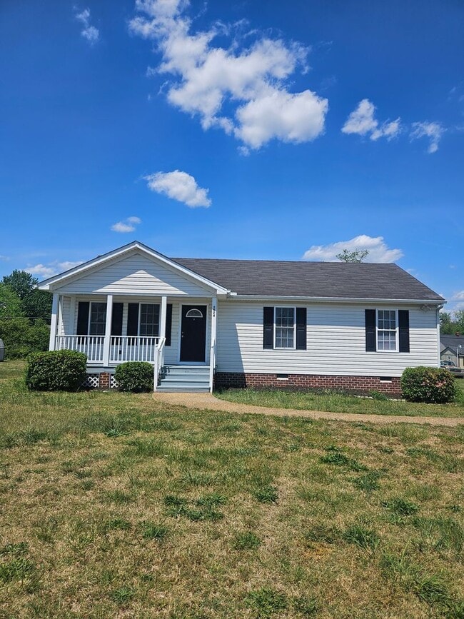 Photo - 2524 National St