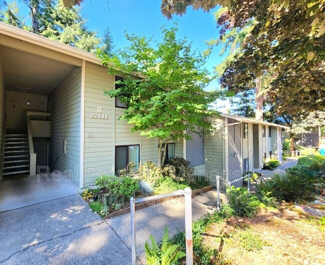 Building Photo - 22003 56th Ave W Unit #B204 Rental