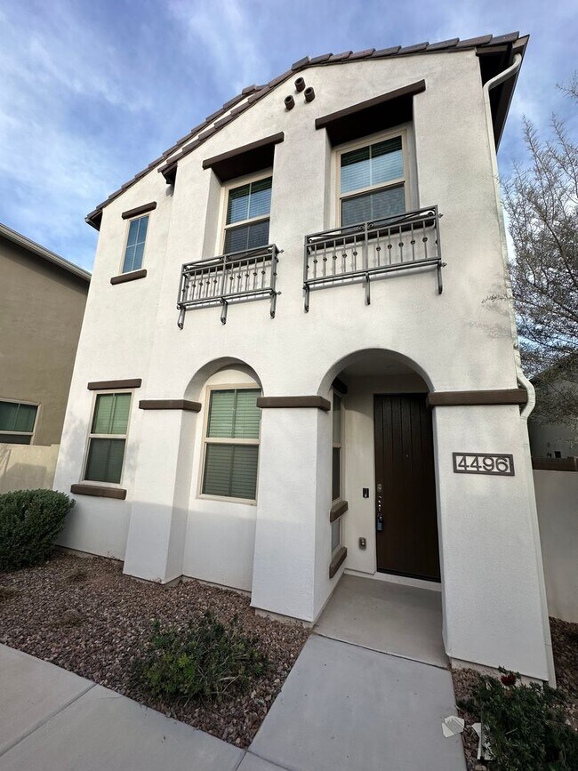 3 BEDROOM IN PARKVIEW PLACE IN CHANDLER - 3 BEDROOM IN PARKVIEW PLACE IN CHANDLER House