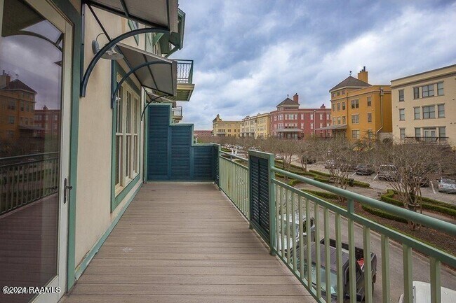 Photo - 116 Rue Promenade Unit 2