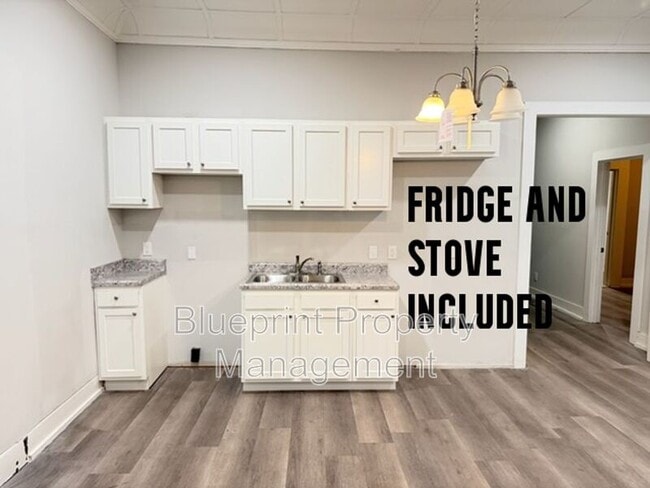 Photo - 1701 Ave I