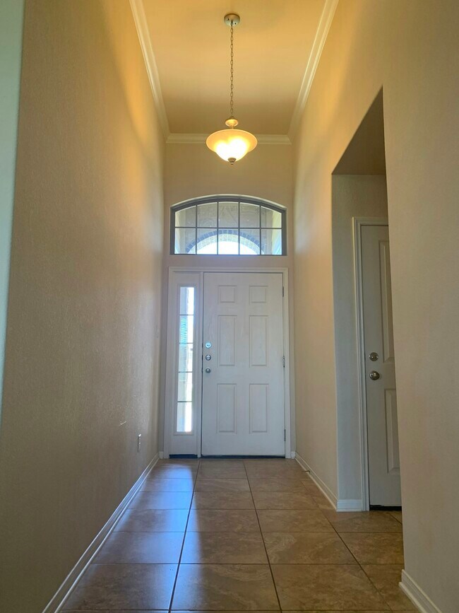 Photo - 5607 Markham Dr