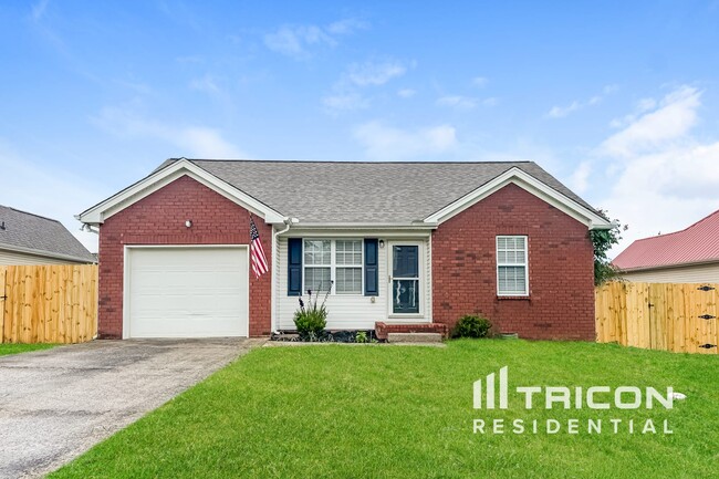 Photo - 1329 Christine Dr House