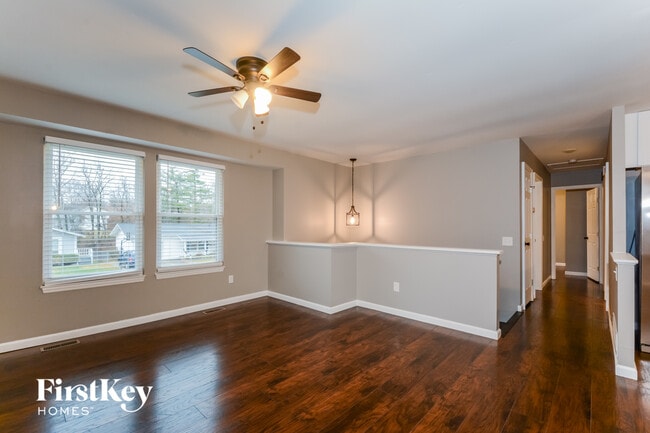 Photo - 22 Oak Forest Dr