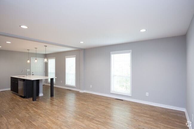 1HAB, 1BA - 793 ft² - Riva Apartments