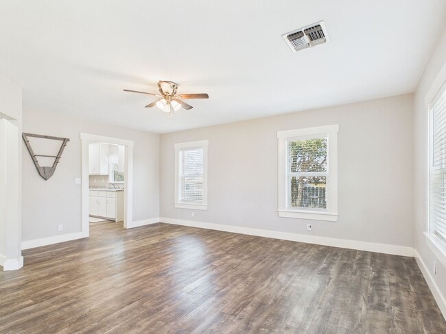 Photo - Bright & Spacious 2-Bedroom Home with Large Living Area, Big Kitchen & Expansive Backyard