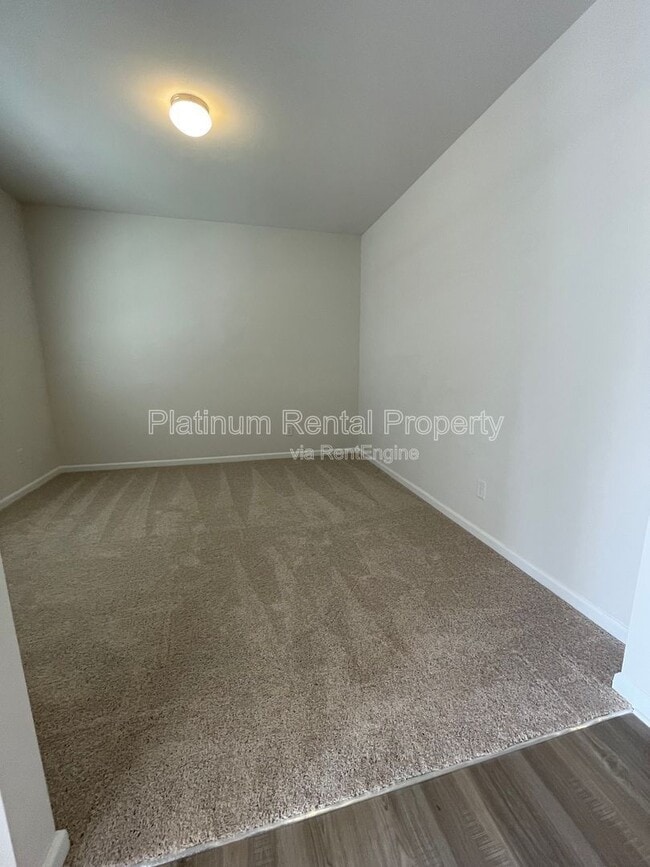 Photo - 74 Hampton Rdge Wy