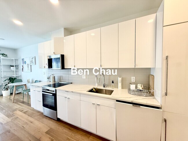 Photo - 97 Elmwood St Unit 211