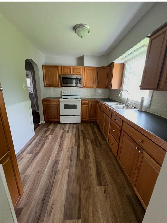 Photo - 1334 S Burlington Dr