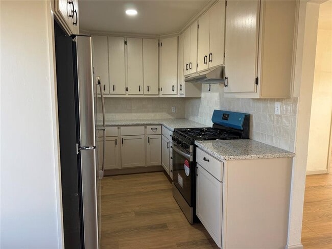 Photo - 1115 Asalee St