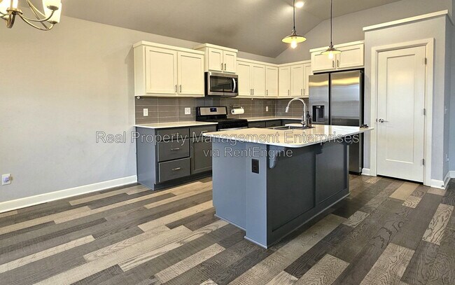 3105 Old Frisco Rd