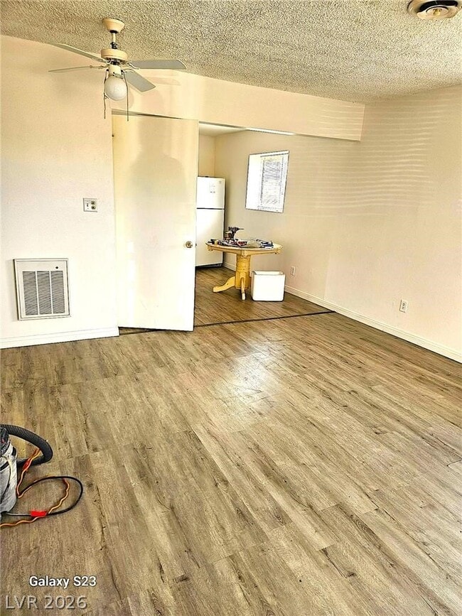 Photo - 4361 Laute Dr