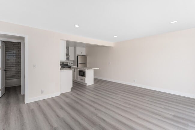 Seaview Terrace Apartment Homes