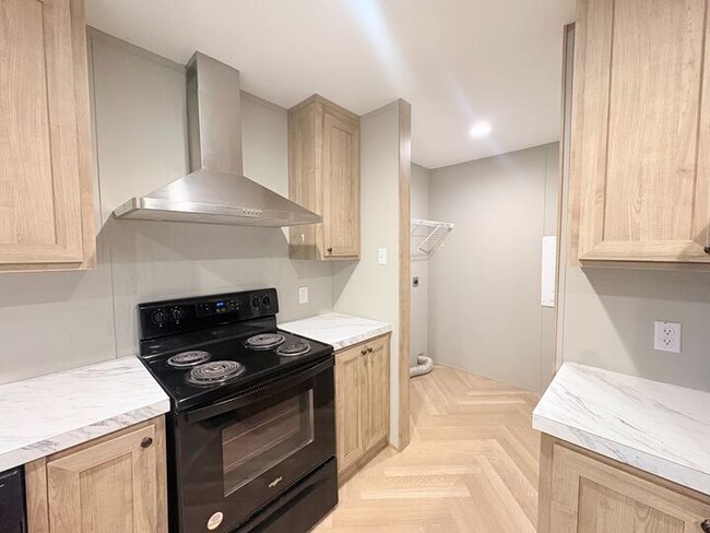 Photo - 10610 State Rte 762