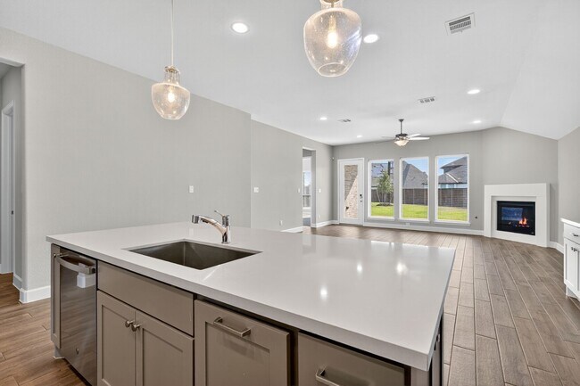 Photo - 7435 Denali Dr