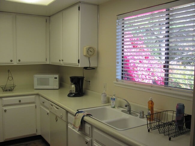 Photo - King Courts Condo! Backs to the Park! Blocks from Downtown SLO