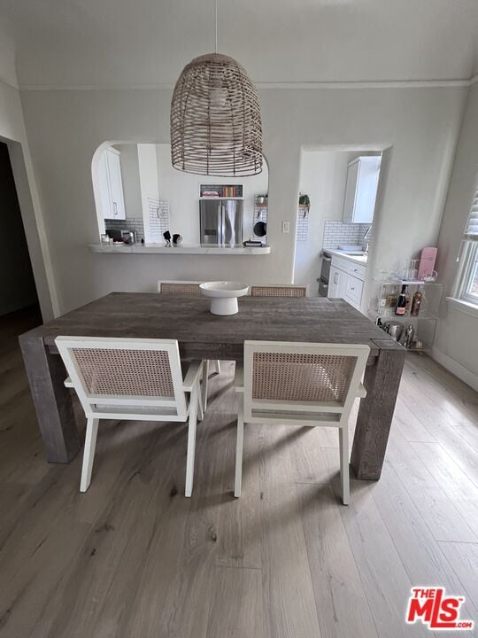 Photo - 10520 Eastborne Ave