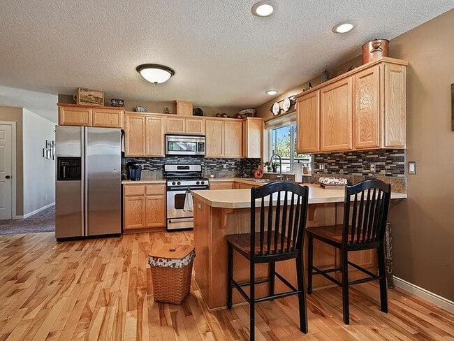 Photo - Spacious Prineville Home with Large Backyard!