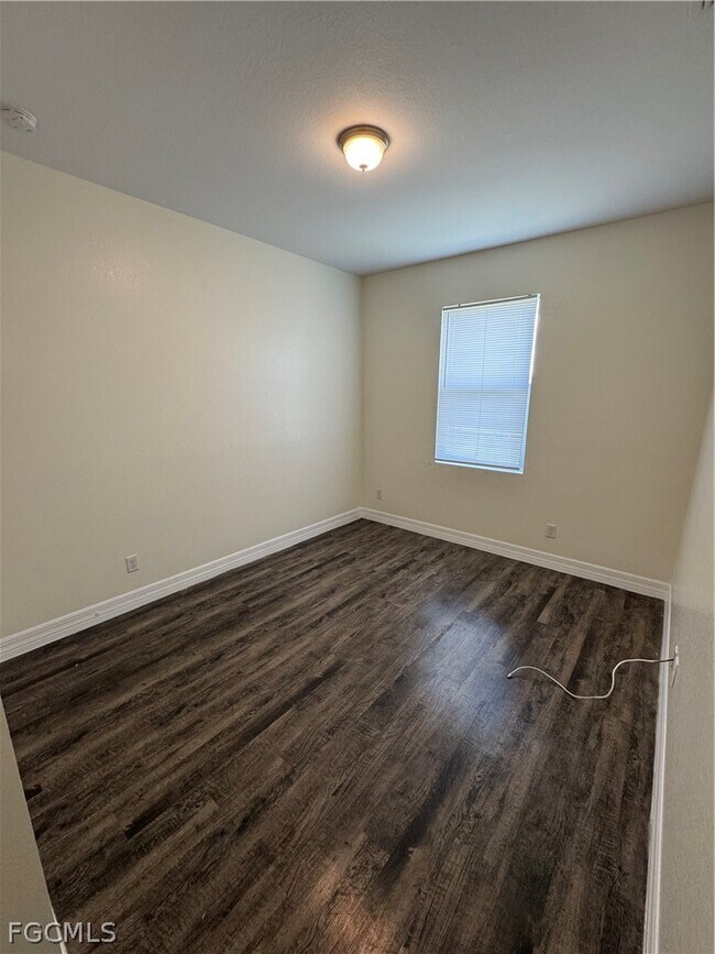 Photo - 8036 Buttercup Cir