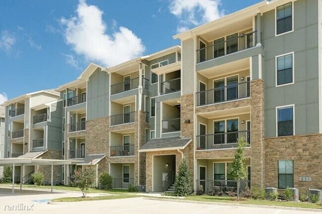 Photo - 2 br, 2 bath Condo - 7315 Spring Cypress R...