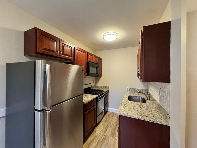 Photo - 8 Cogswell Ave Unit 1