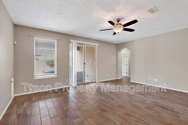 Photo - 1923 Redondo Peak Dr NW