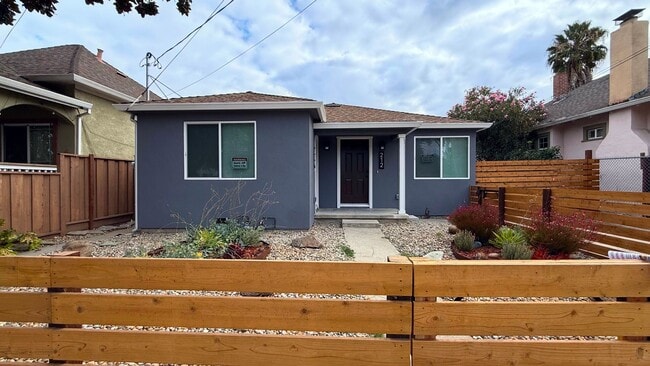 Photo - 214 N 17th St