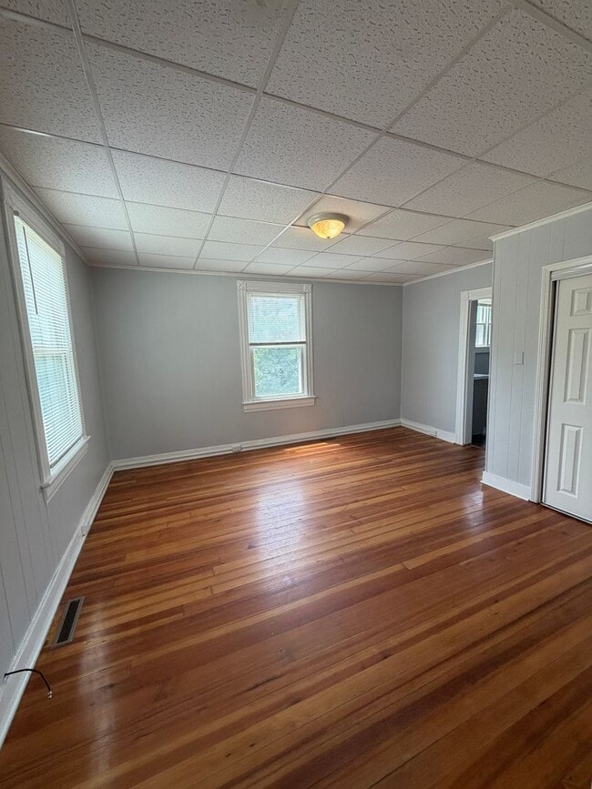 Photo - Charming 3 Bedroom in Schoolfield