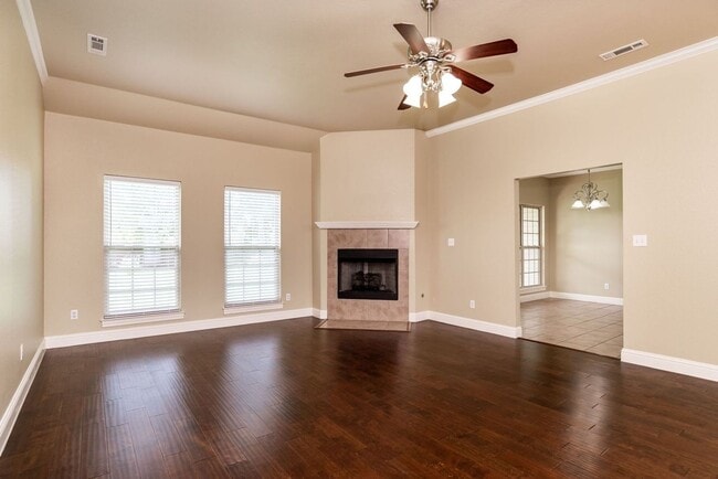 Photo - 1201 SW Willowbend Ave
