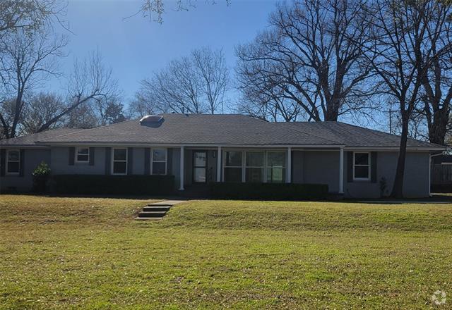 Building Photo - 201 Slaydon St Rental